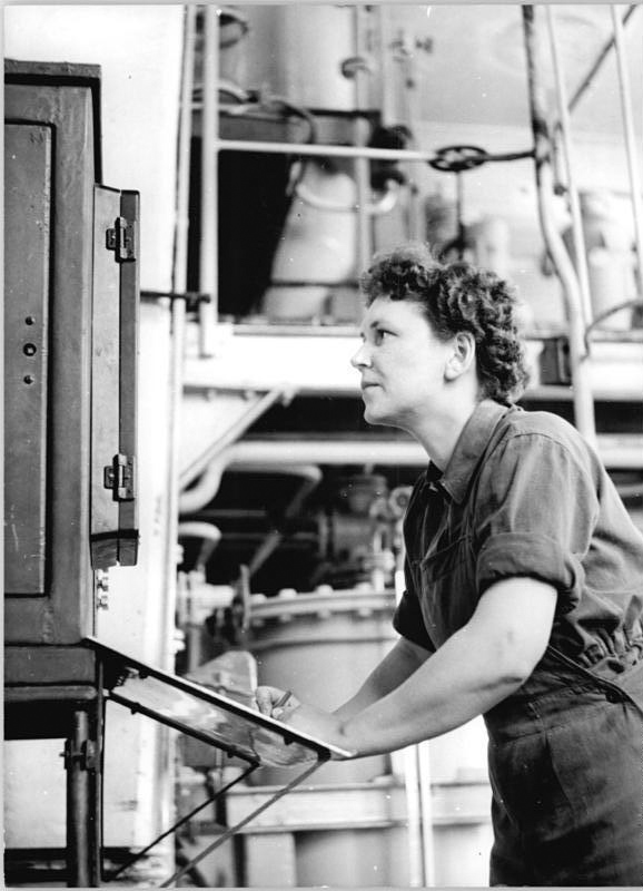 VEB Leuna-Werke, Industriemeisterin Lilo Skoczowsky